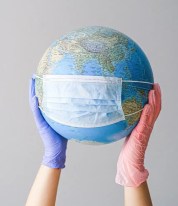 mains terre porter environnement